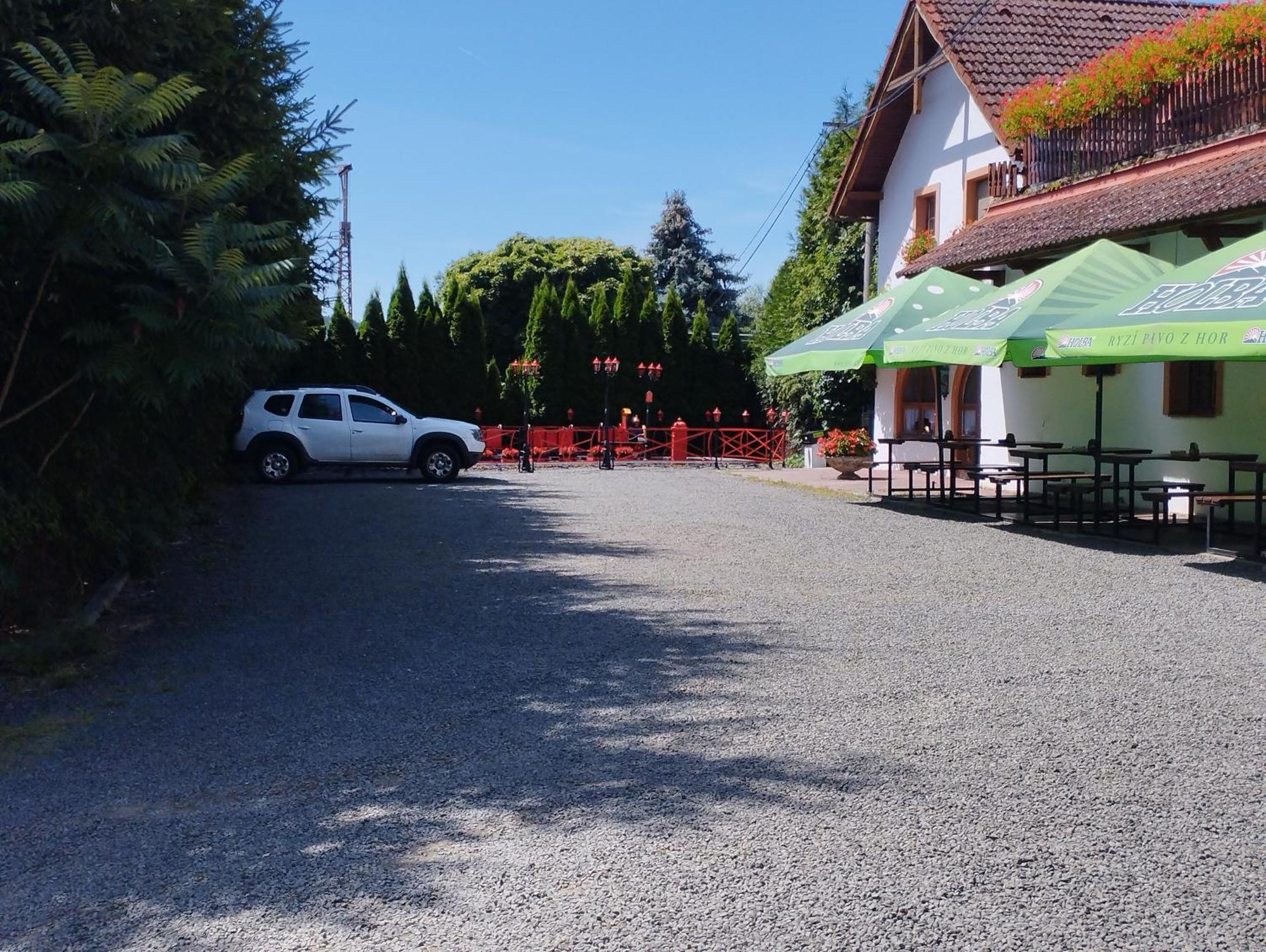 Penzion Restaurace U Helferu Libuň Екстериор снимка